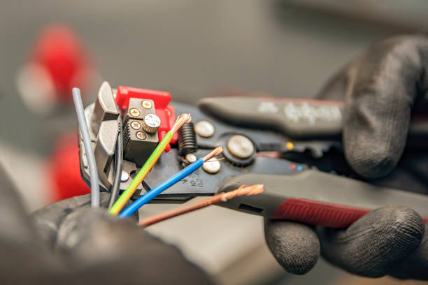 Best Commercial Electrician Services  in Chandler, OK